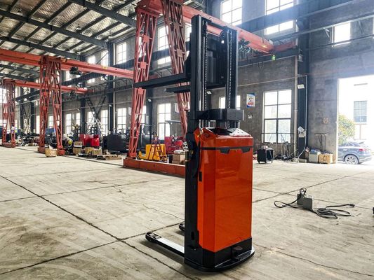 1.0 Ton AGV Lift Trucks Electromagnetic Braking  Electronic steering