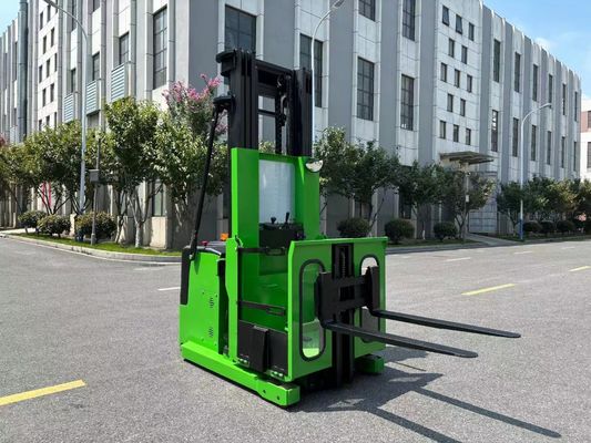 Capacity 600 KG Lifting Order Picking Forklift Truck 6000 Meters Cold Storage Facilities Distribution Centers