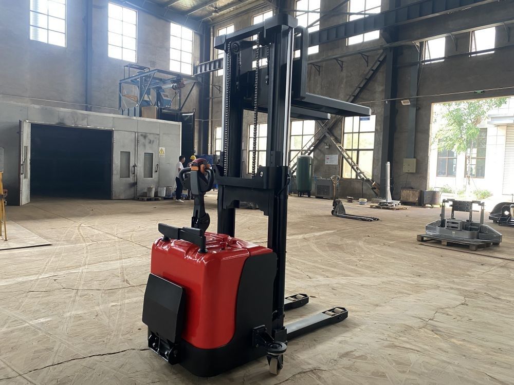 median Order Picking Forklift Truck 1500 KG Order Picker Fork Lift