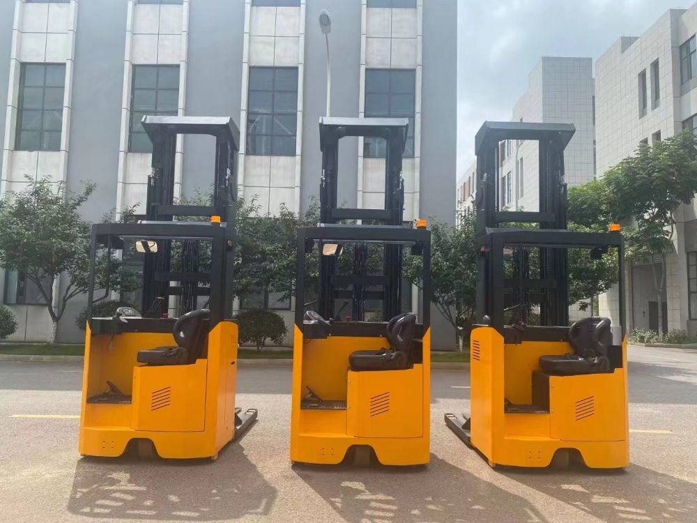 Three Section Double Reach Lift Truck narrow aisle  Load Distance 600mm