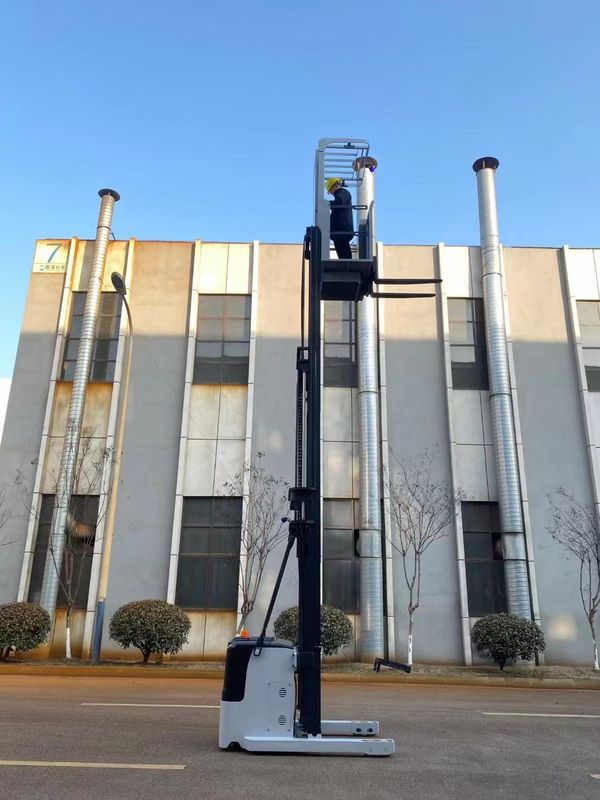 Electronic Steering Order Picking Forklift Truck Rated Load Capacity 1000kg Lifting Height 6000mm
