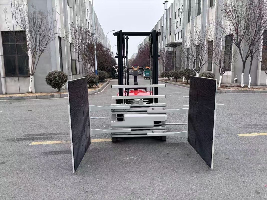 Electric Balanced Forklift with Refrigerator with Clip Non Standard Model Clamping Weight 400 kg