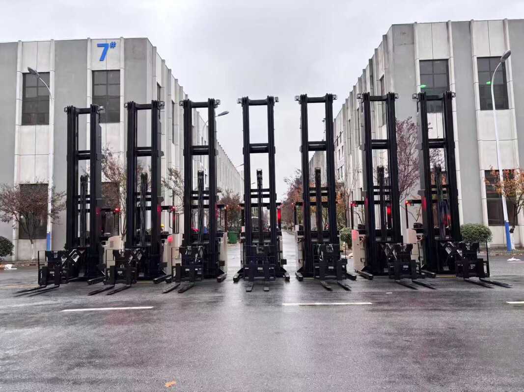 Double Reach Truck, For Very High Warehouses/narrow Aisles, 3m Lifting Height, 2000kg Load Capacity